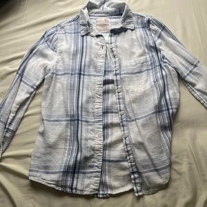 Brand new without tags, flannel, very comfortable, lightweight, size xs